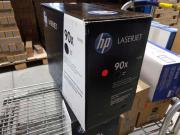 HP CE390X Toner Cartridge black (24.000K) poškozený obal